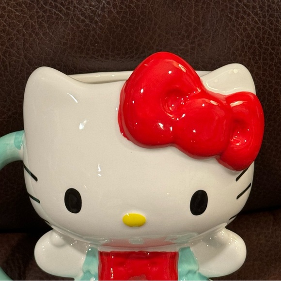 Hello Kitty in Christmas Tree Dress 22oz Figural Mug - Picture 2 of 10